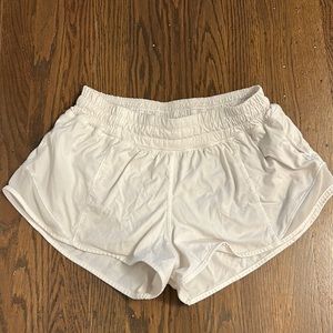 LULULEMON HOTTY HOT SHORTS
